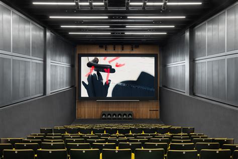 cinema aperto fondazione prada|La sala di Fondazione Prada diventerà Cinema Godard.